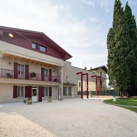 Veronesi Inn *